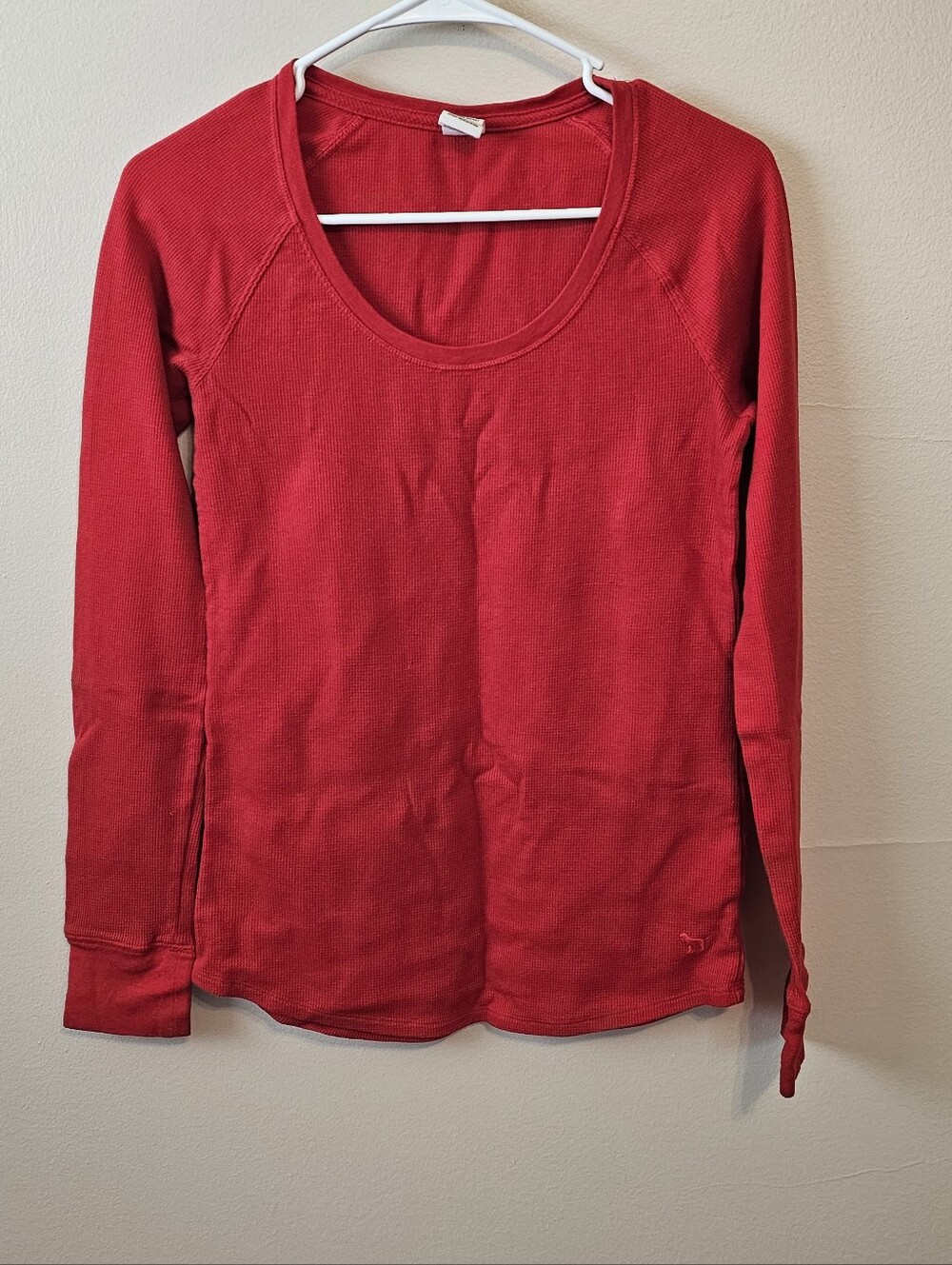 PINK Size L Red Thermal Long Sleeve Top